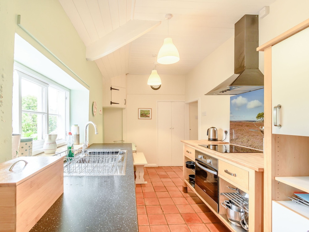 Corner Cottage