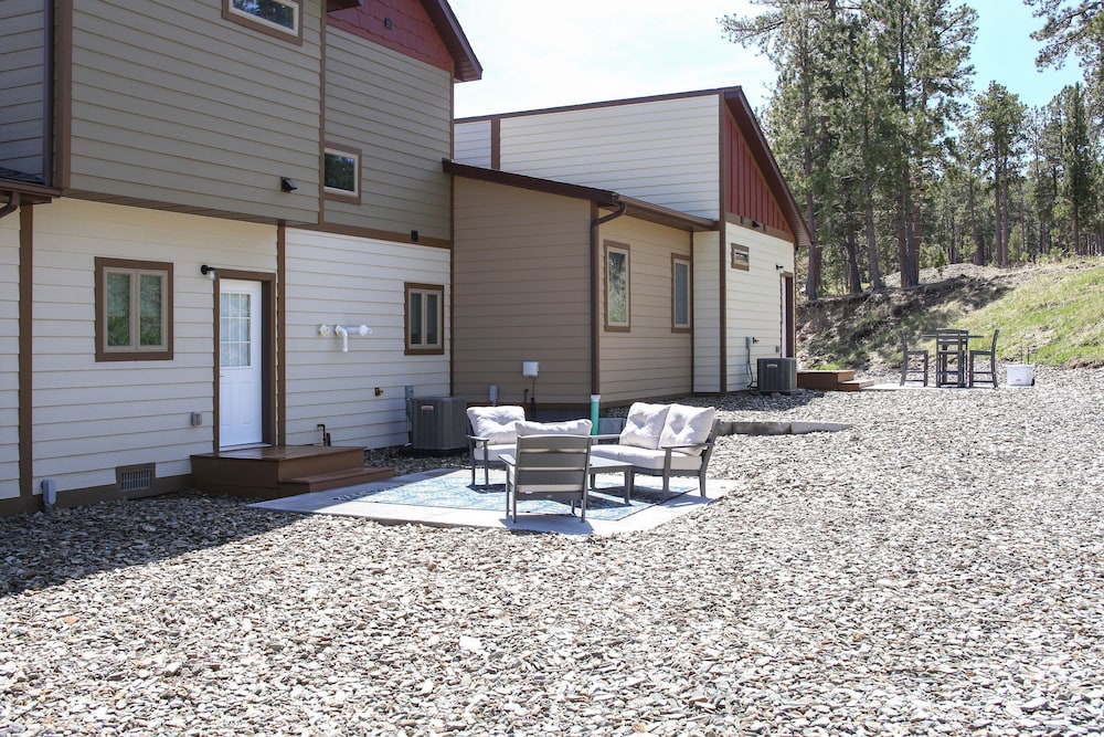 Badlands Retreat Cozy Condo Modern Amenities
