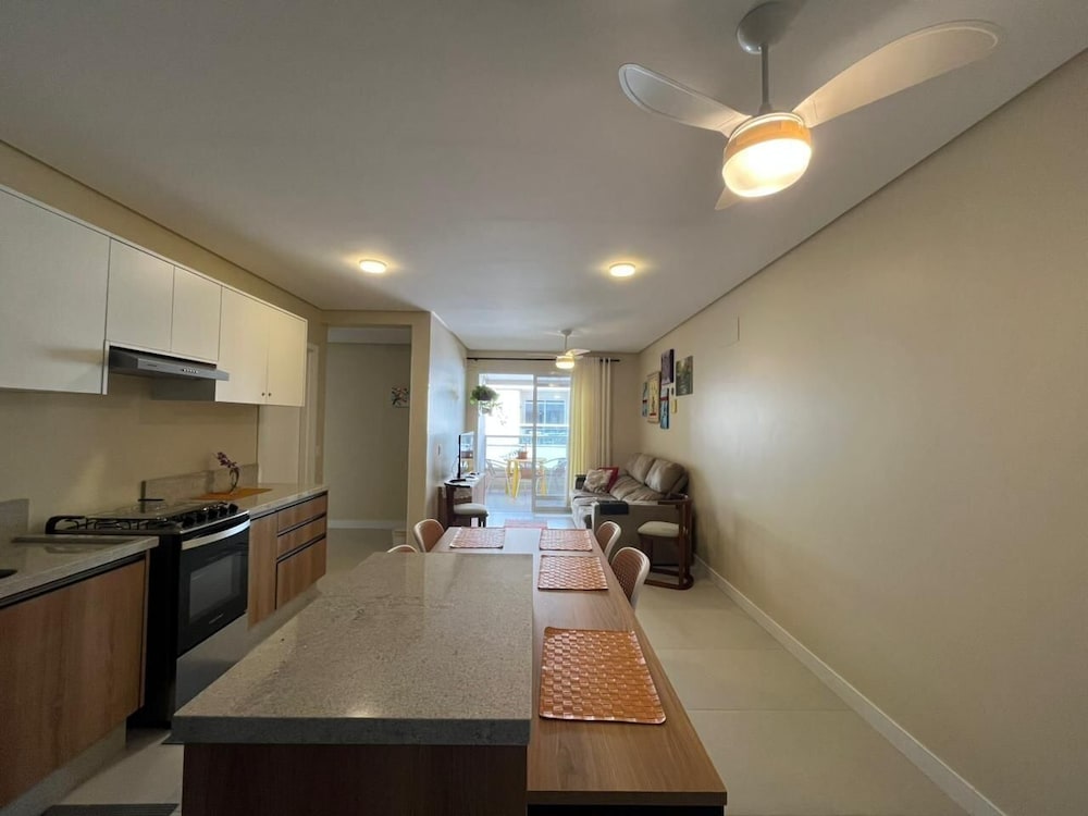Full Stay in Condo With Pool Just 600 Meters From the Beach - Ccis