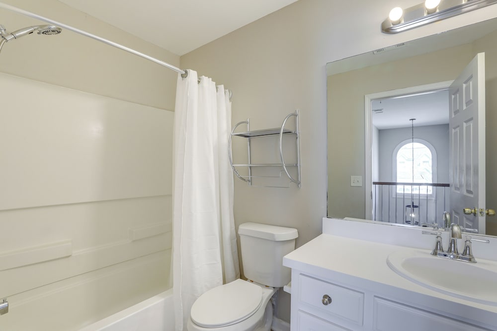 Stone Mountain Vacation Rental With Deck!