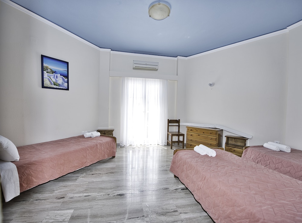 Villa Nikos Karamolegkos photo 2