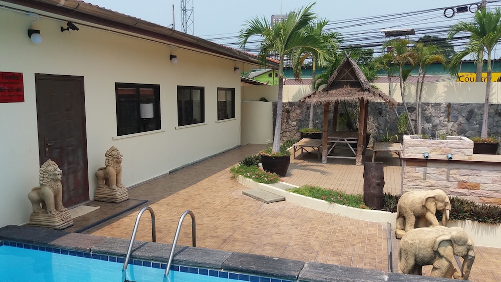 Baan ViewBor Pool Villa