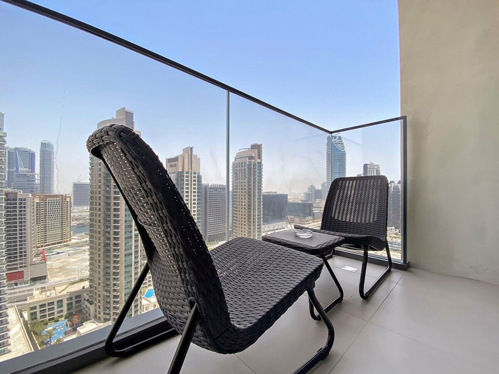 Silkhaus Sophisticated Premium Tower in Downtown