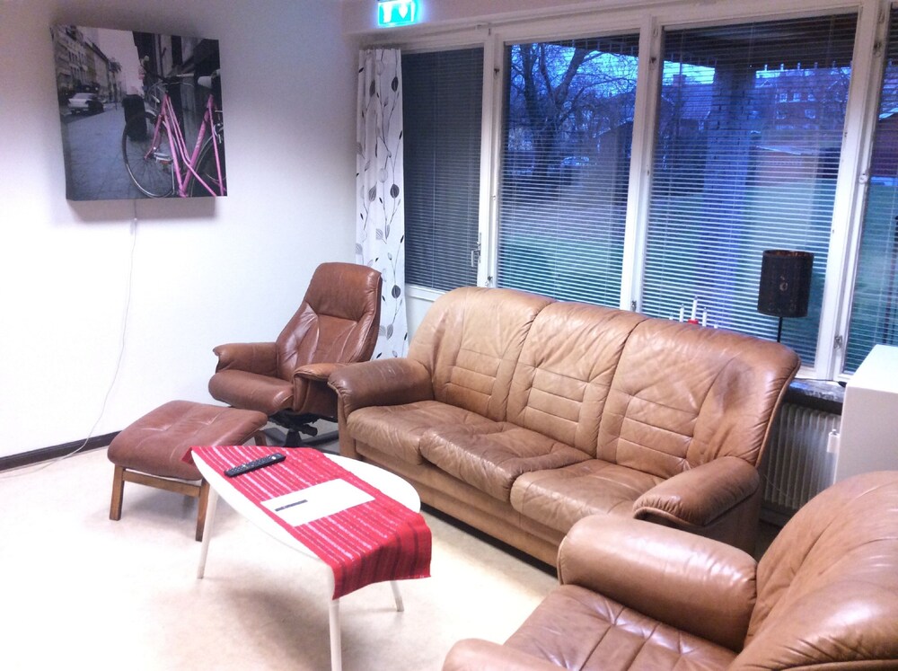 Hotel Mora City B&B - Image 1