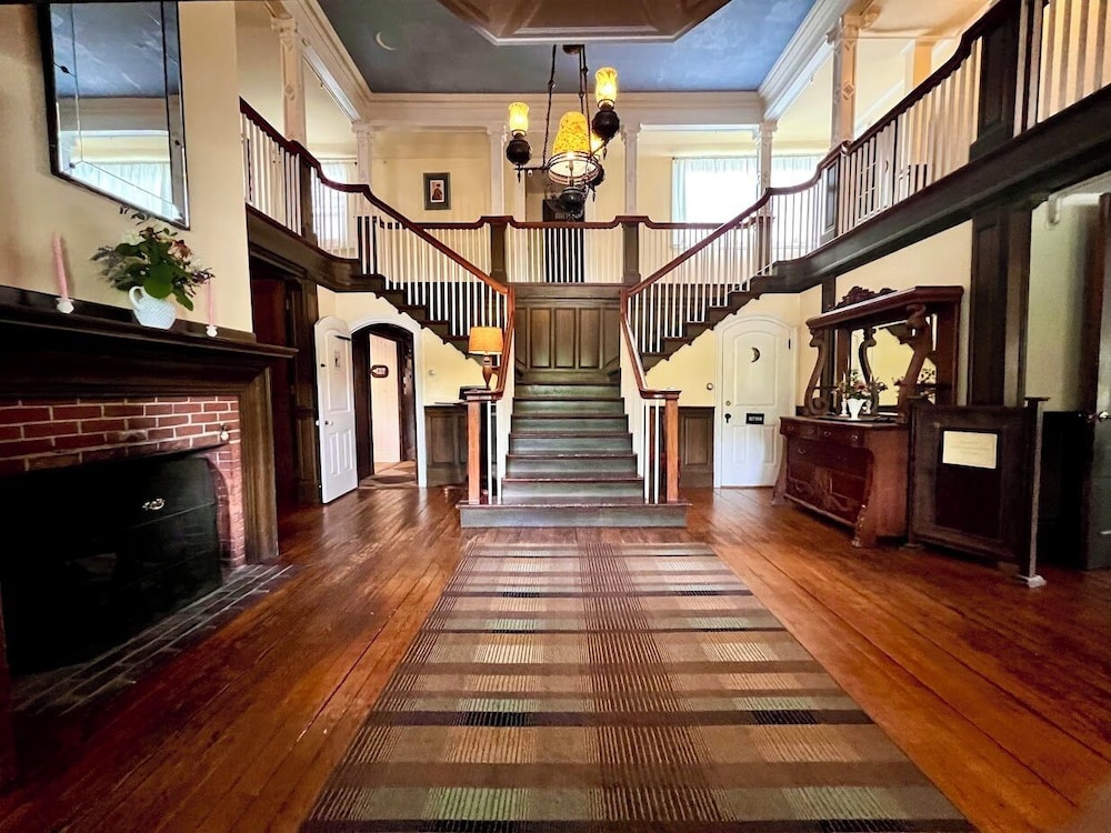 Barncastle Inn & Restaurant