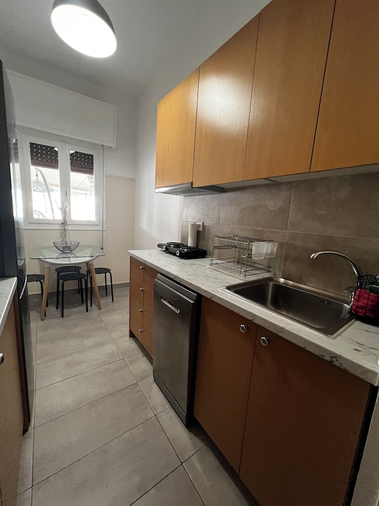 Pnyka Apartment 3