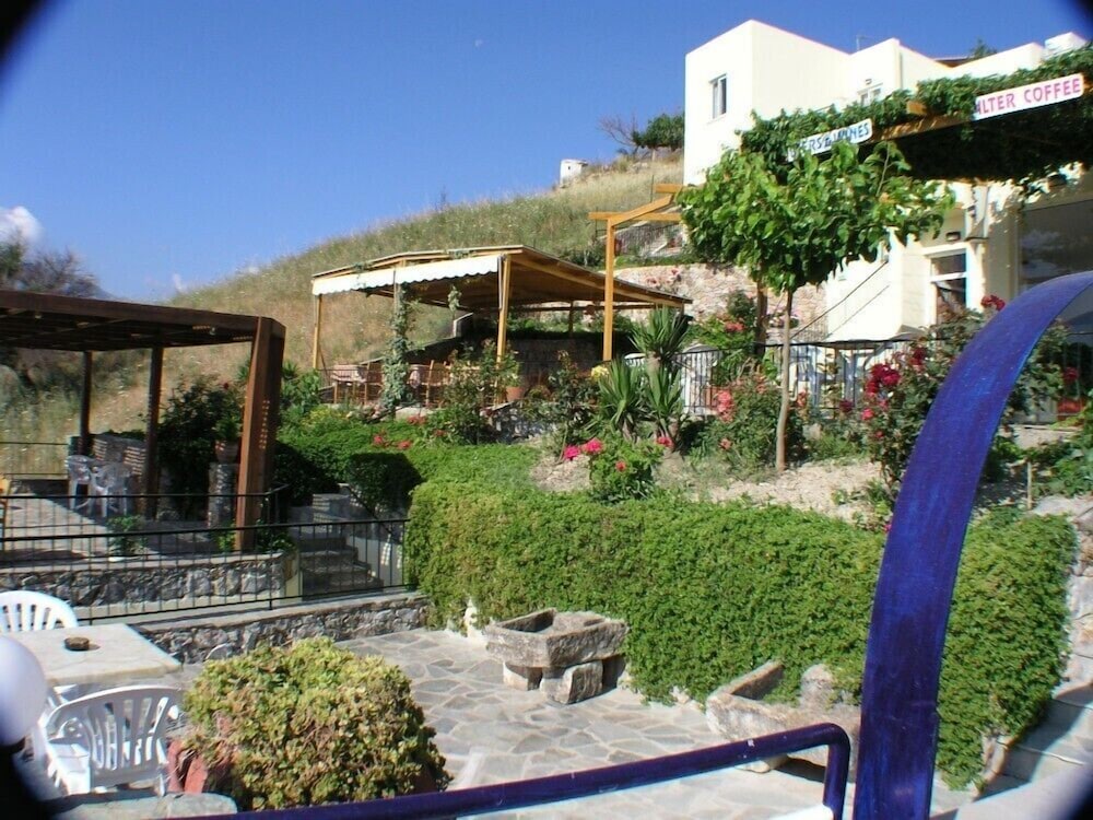 Apartment Hotel Irida