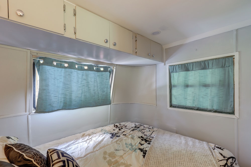 Unique Converted Trailer in Marshall: Pet Friendly view 2