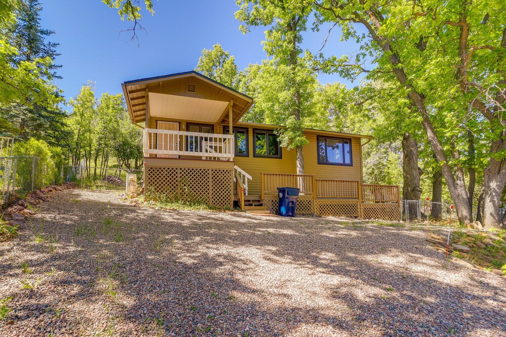 Strawberry Cabin Rental w/ Deck  Mountain Views! - Property Image 11