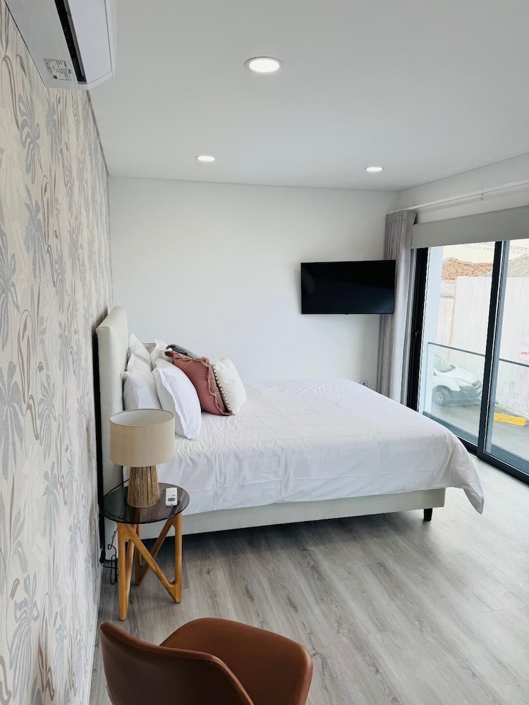 Bella Casa Bed & Breakfast