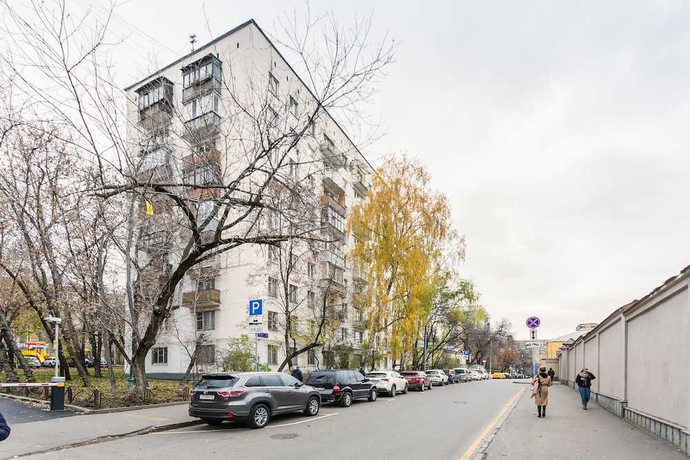 Apartment on Volkov Pereulok