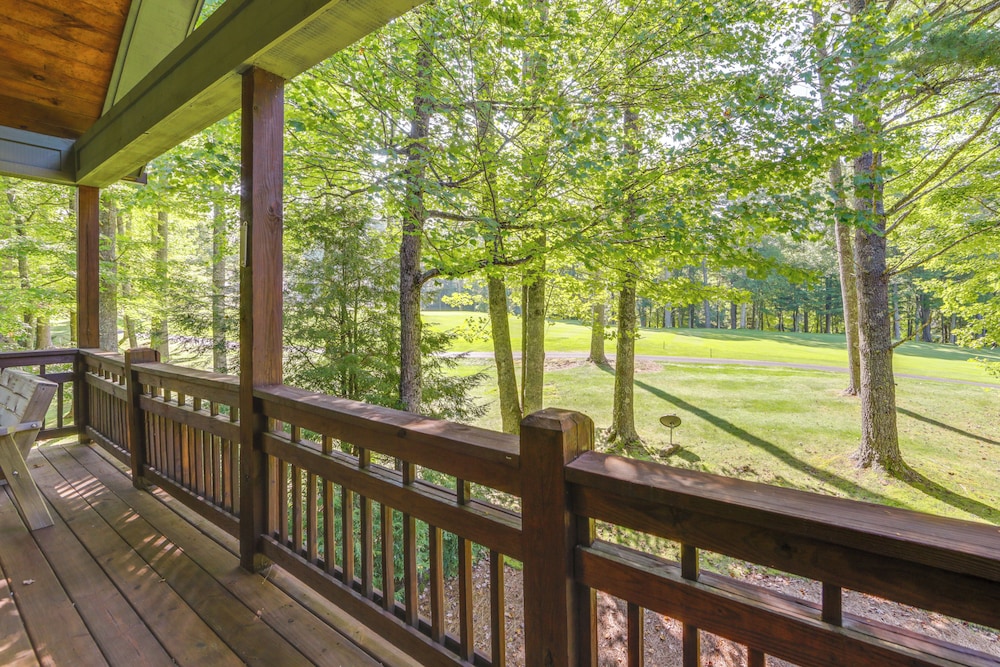 Play Golf & Tennis: Family Escape in Cashiers!