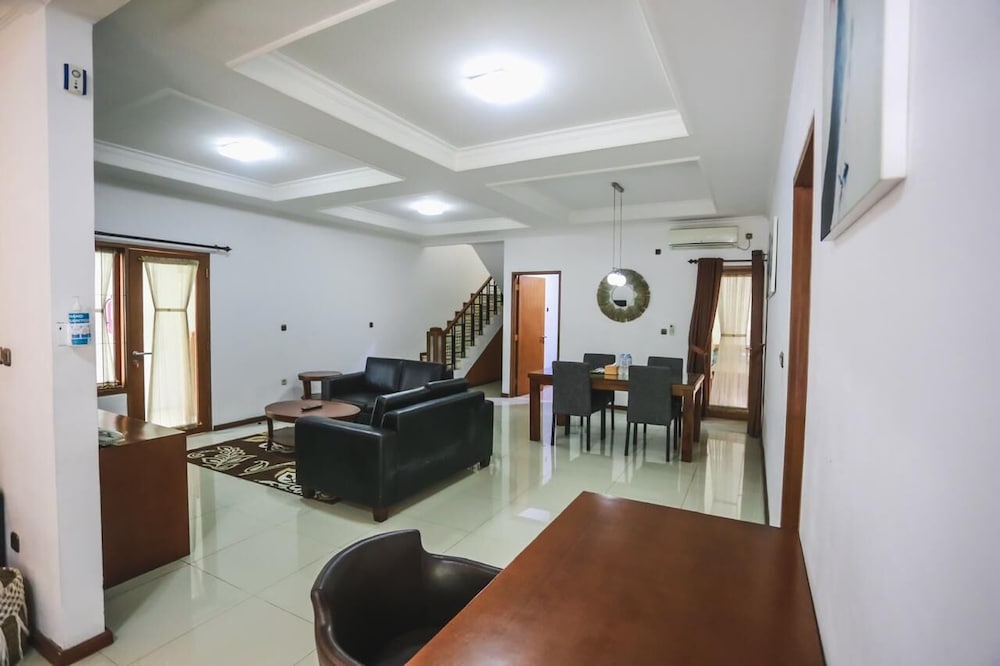 Kuldesak Villas