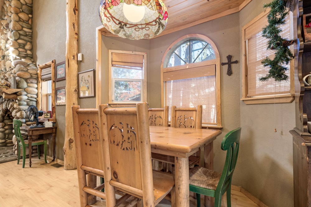 Abe's Cool Cabin