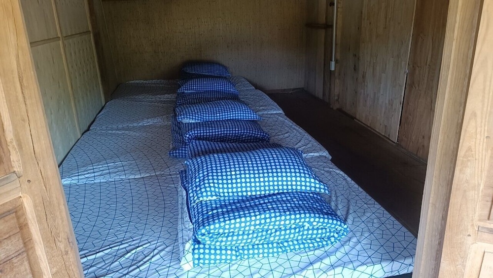 Hong Thu Homestay & bungalow Ha Giang view 3