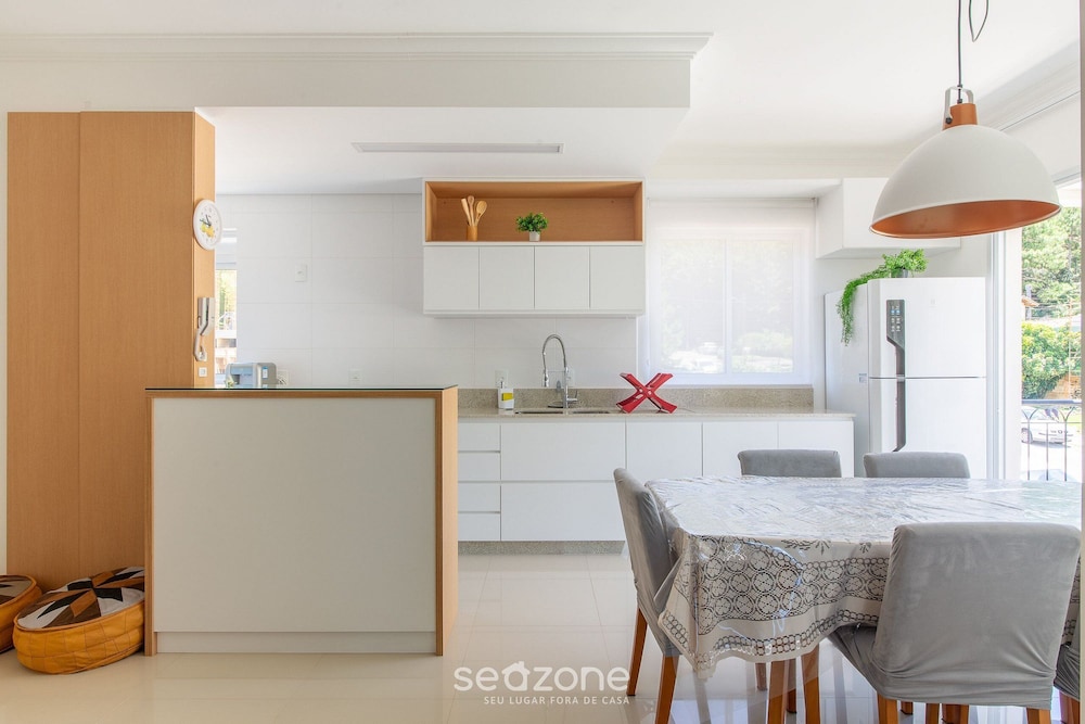 Beautiful apt With Barbecue in Floripa Ibe104