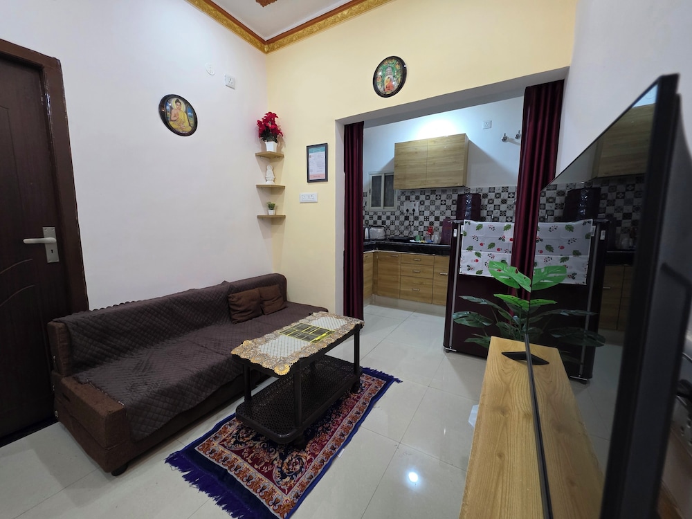 Narayans Residency