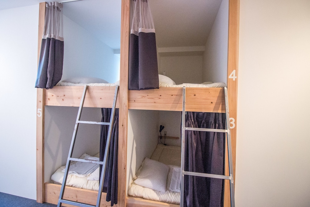 Santiago Guesthouse Hiroshima – Hostel