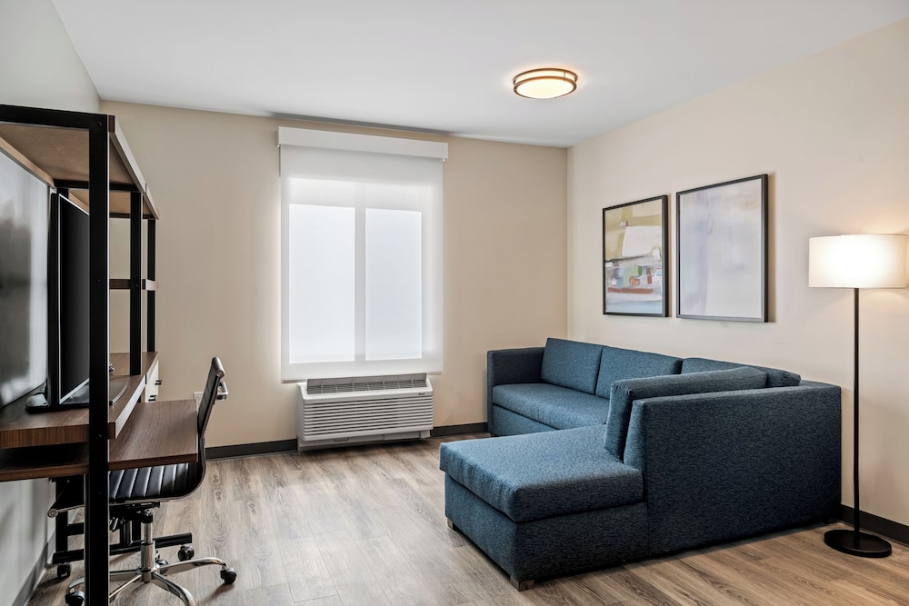 Everhome Suites Somerset - South Brunswick