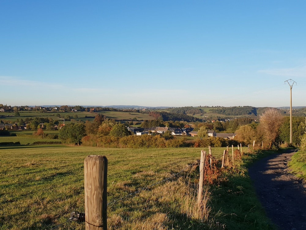 Limbourg Getaway With Charm