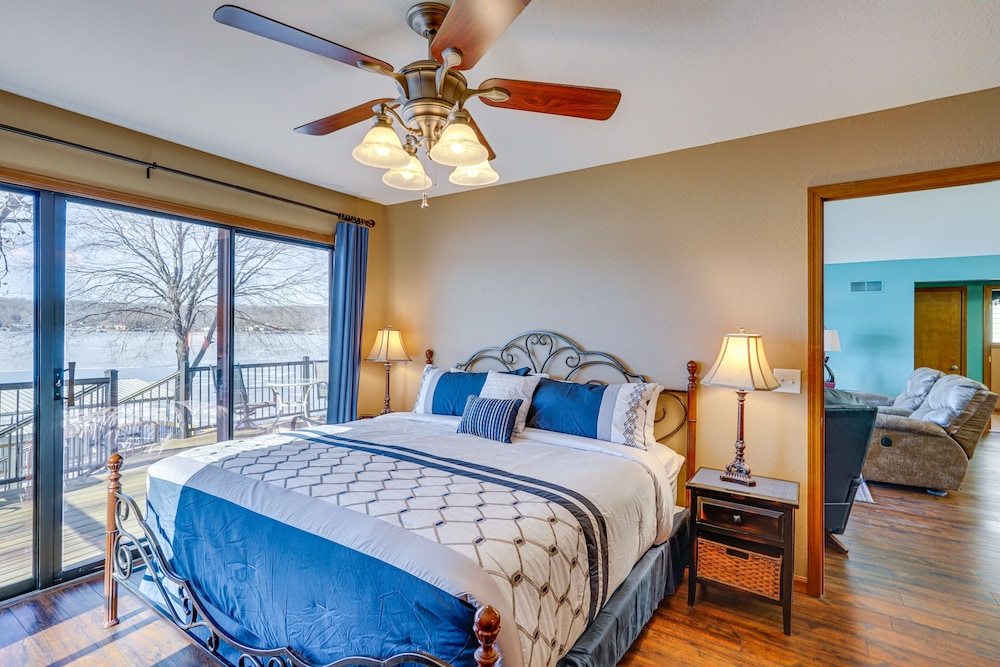 Retreat w/ Dock & Views in Lake of the Ozarks