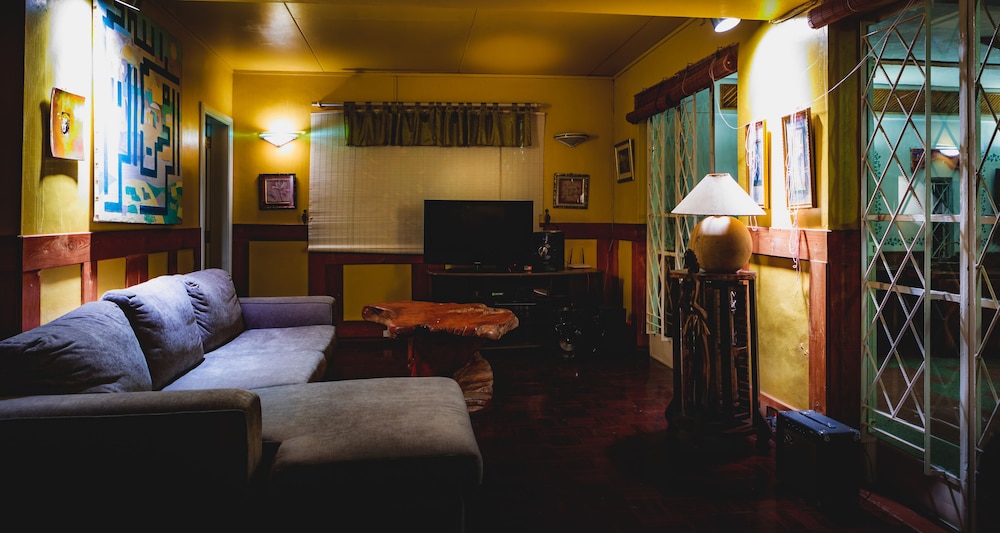 Ocean Beach Villa