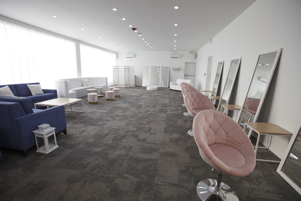 meeting & event spaces