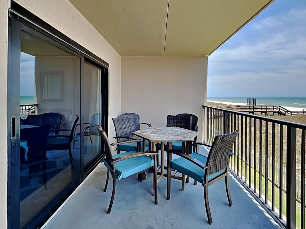 Ocean Breeze West by Southern Vacation Rentals
