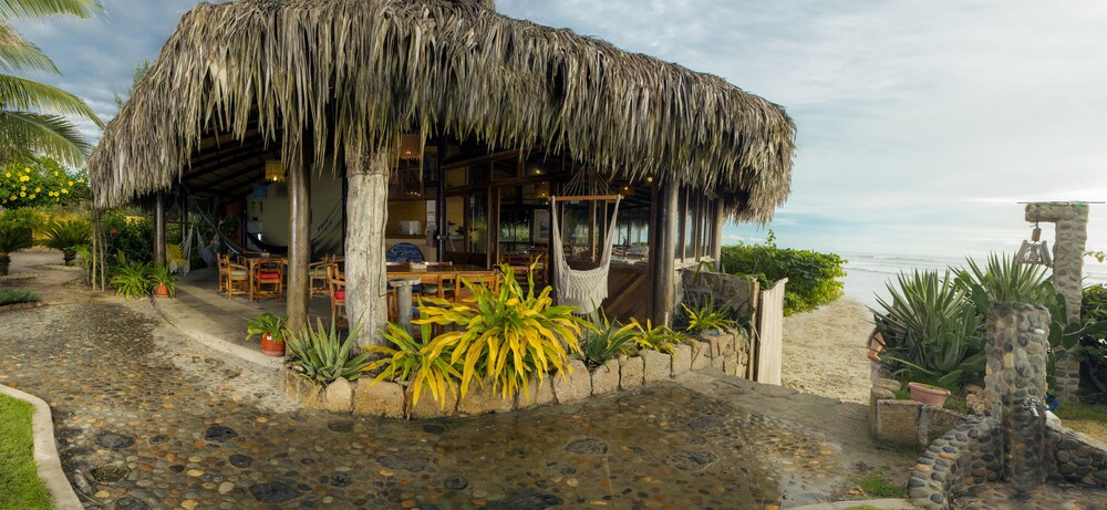 Cuna Luna Hosteria