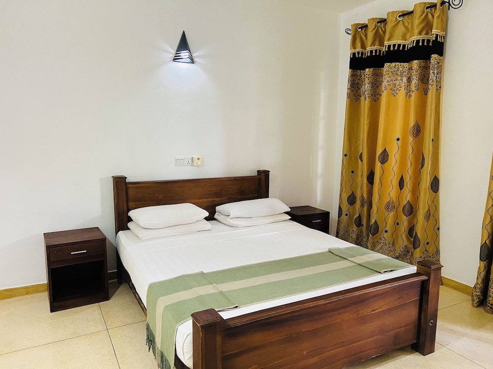 Kingfisher Resort & Retreat Sigiriya
