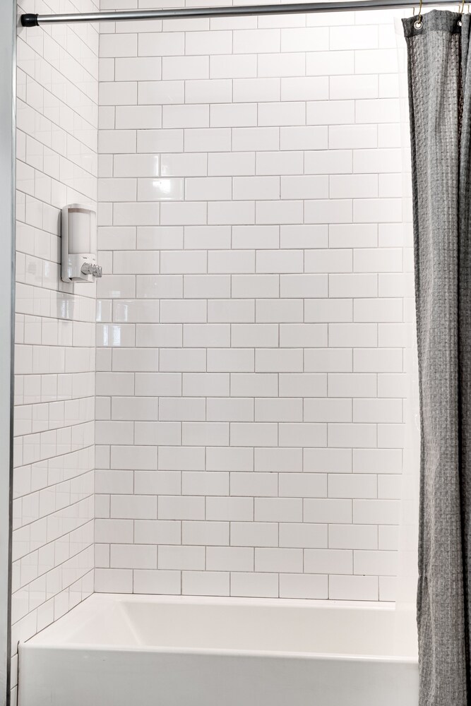 Nashville Vibes 4 Bedroom Townhouse