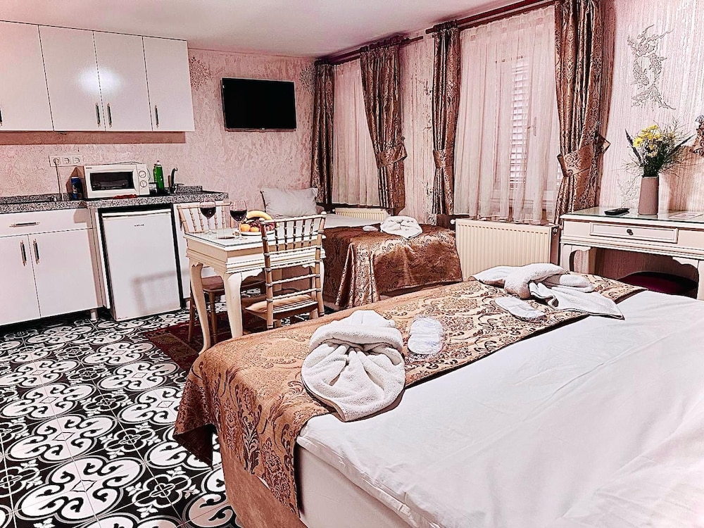 Alhambra Apart Otel - Image 59