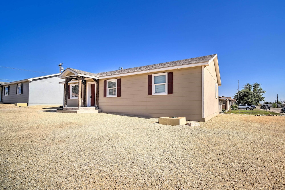 Welcoming Carlsbad Home Near Parks & Town! view 3