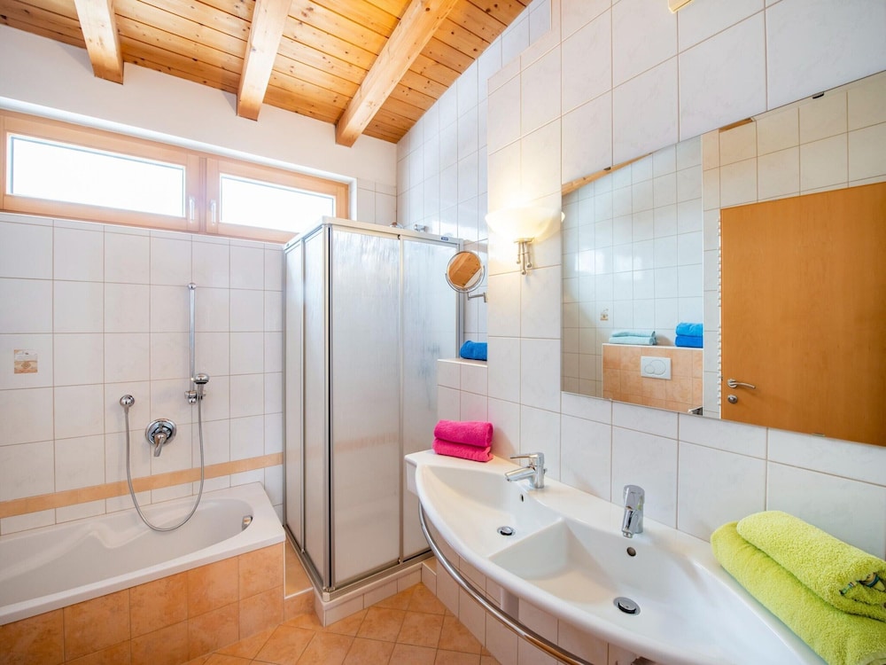 Penthouse Apartment in Wagrain Near ski Area