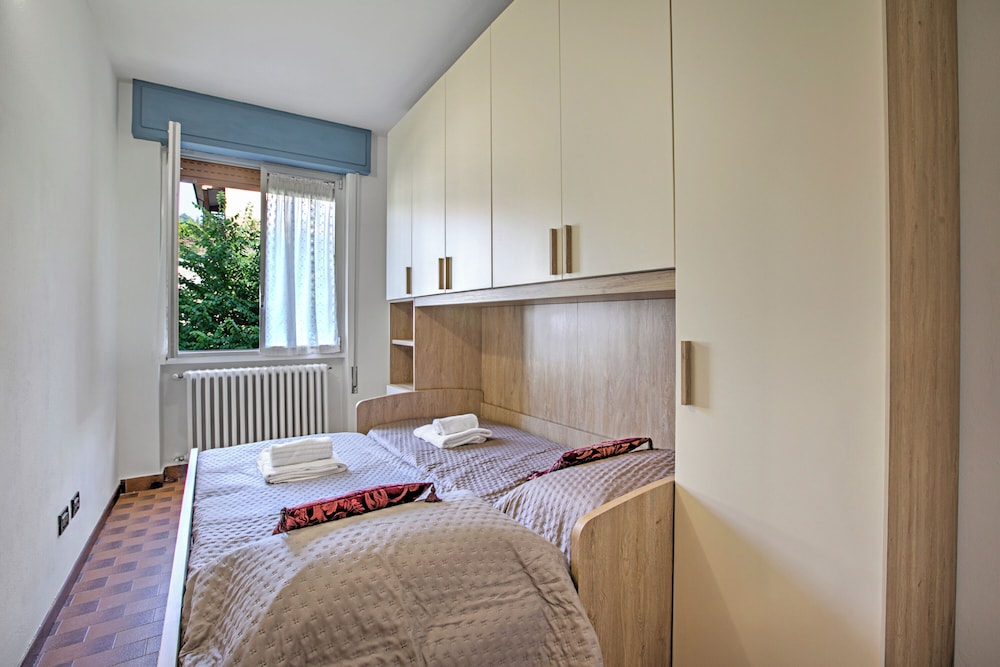 Mark Apartment
