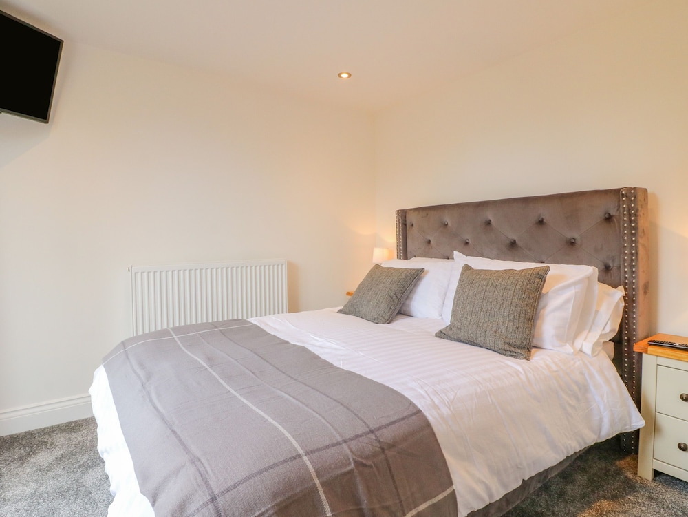 Lifford Coach House