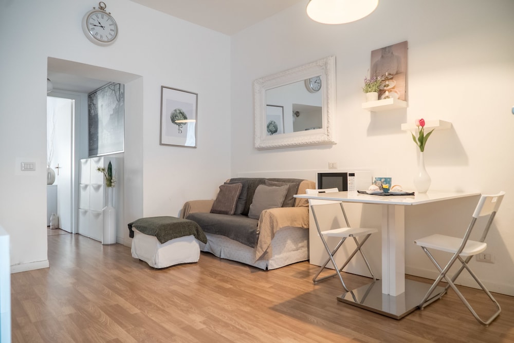 Charming Milanese Apartments