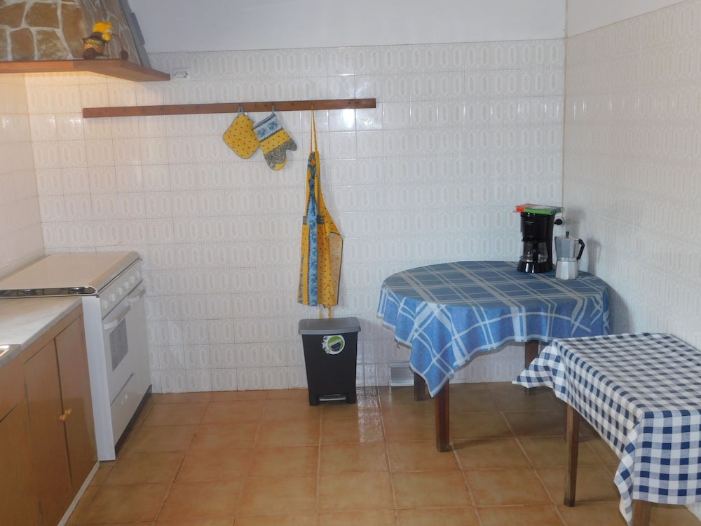 Charming Villa With Private Pool photo 4