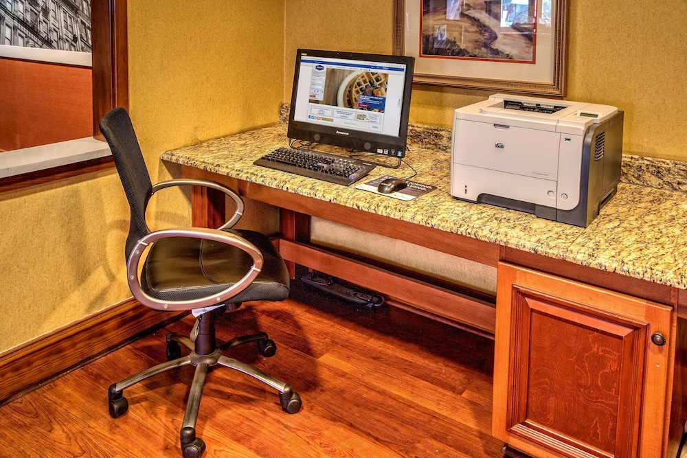 Port Wentworth Vacations - Hampton Inn Savannah-I-95-North - Property Image 5
