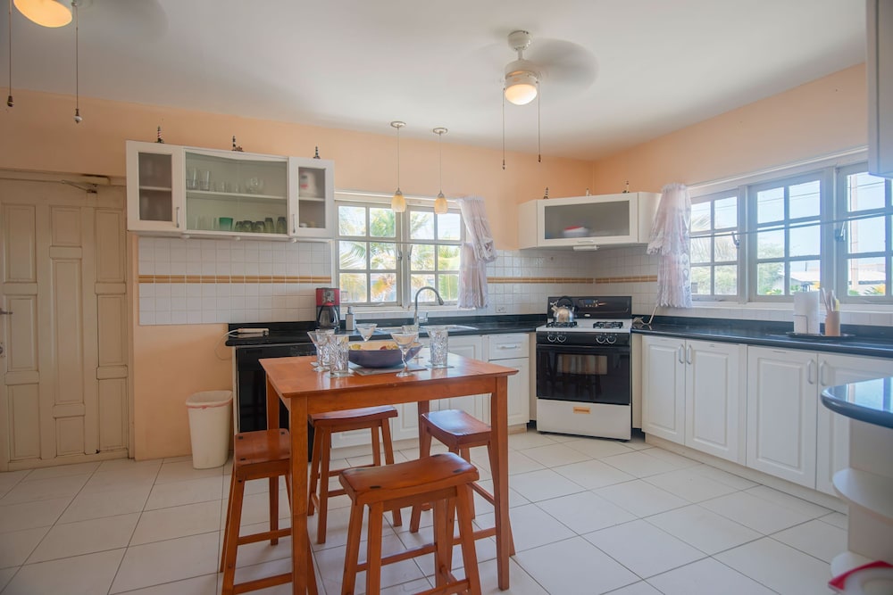 Beautiful Luxury Home in Seroe Colorado