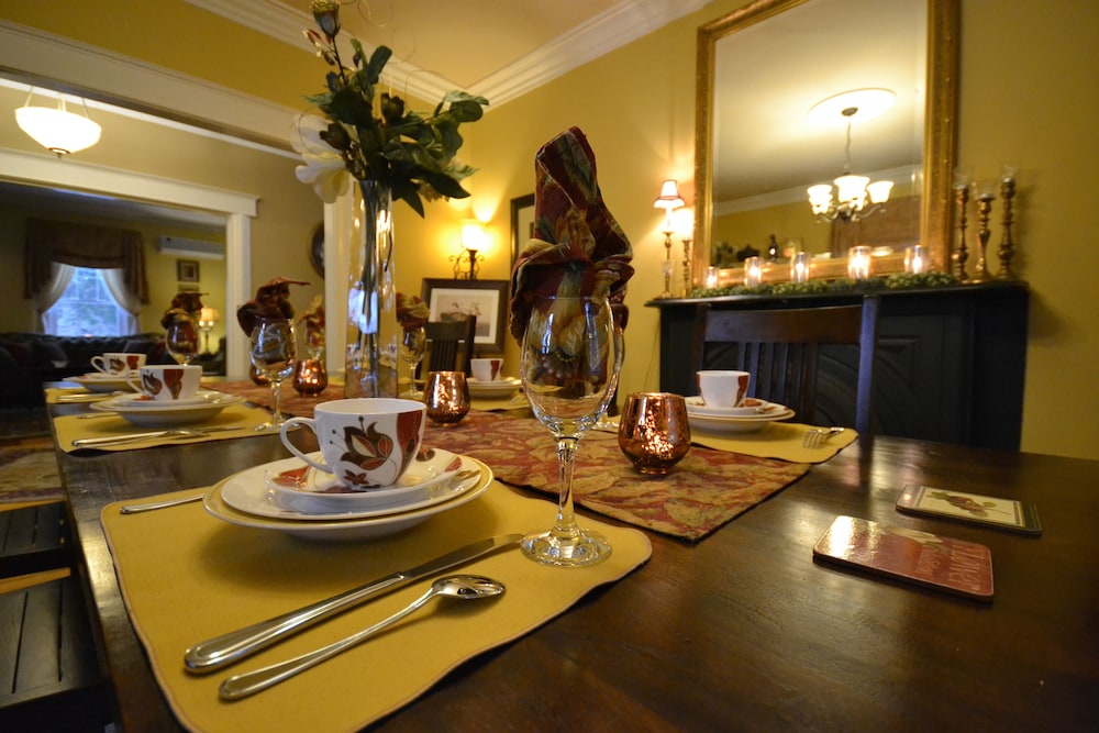 The Briarwood B&B