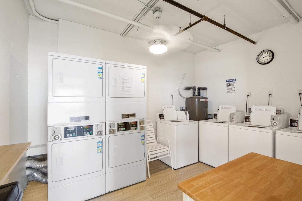 Estero Beach & Tennis Club-penthouse 3A