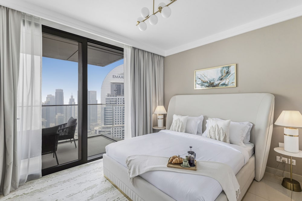 DXB - Boulevard Point - 5602 - DT