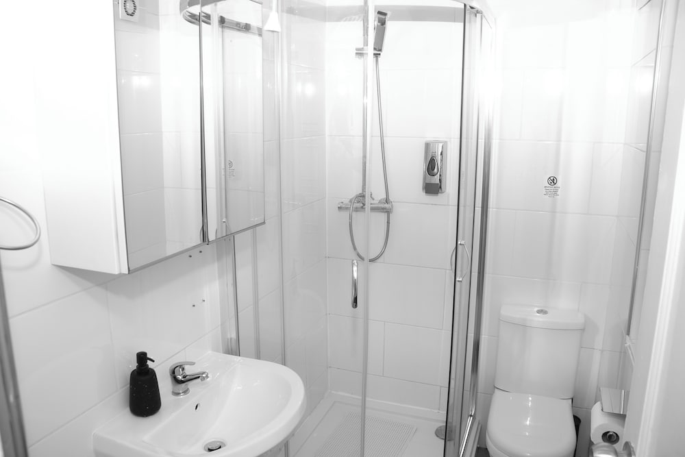 Sleeps6-freewifi-smarttv-netflix-familyfriendly