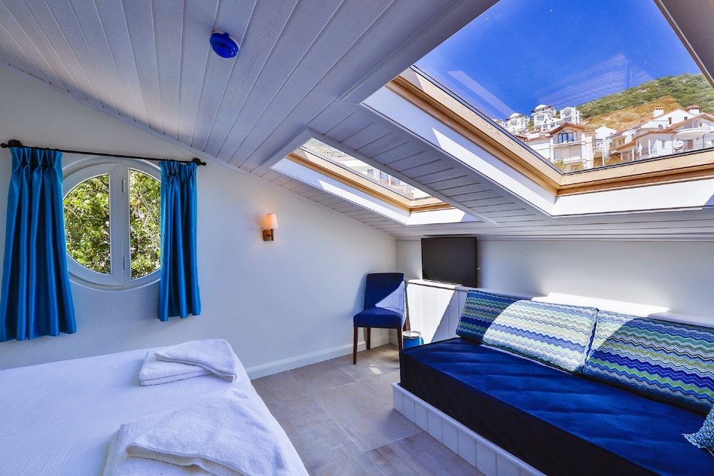 Livia Otel - Image 33