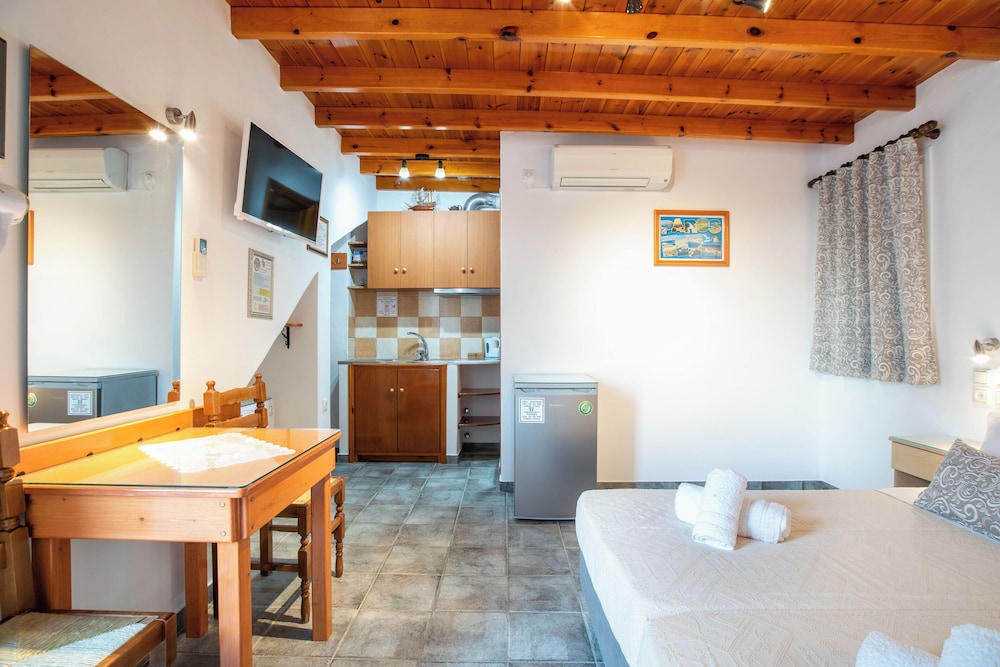 Room-standard Double Room Village-mounta