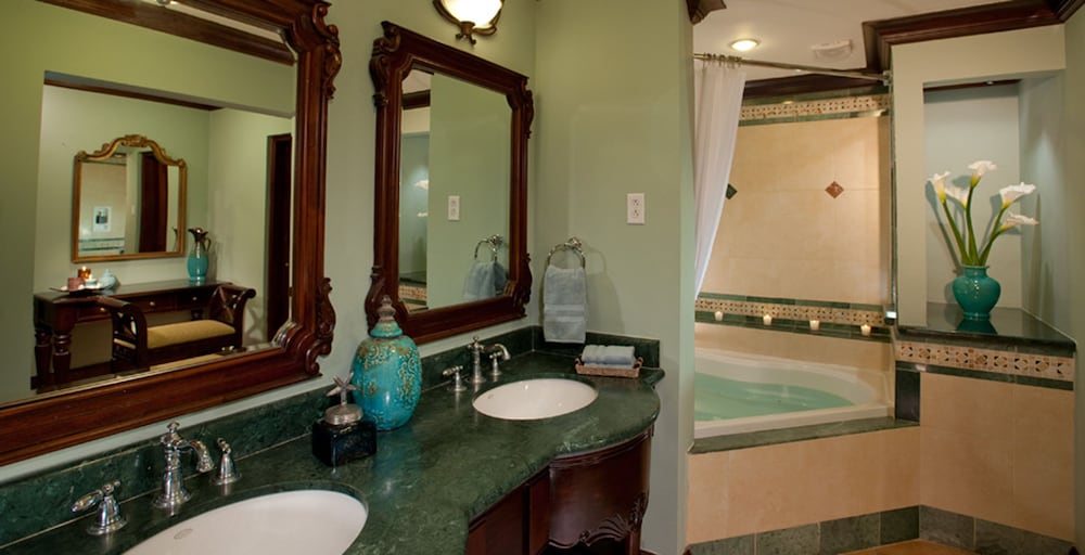 Jamaica Vacations - Sandals Royal Caribbean - ALL INCLUSIVE Couples Only - Property Image 59