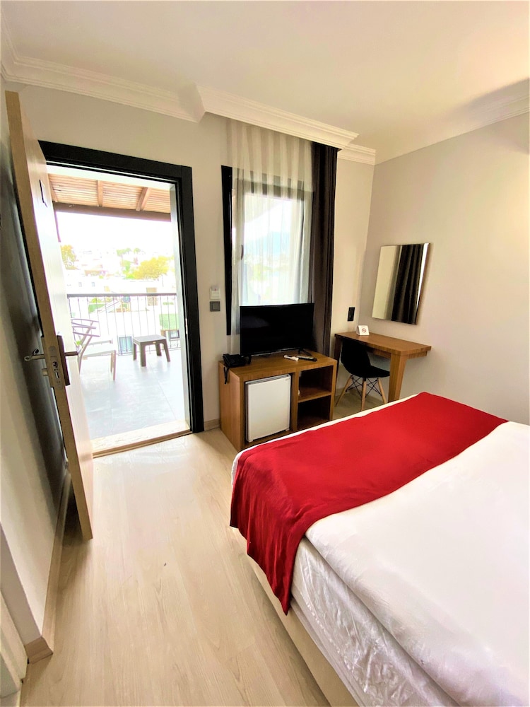 Modern Life Bodrum Otel - Image 49