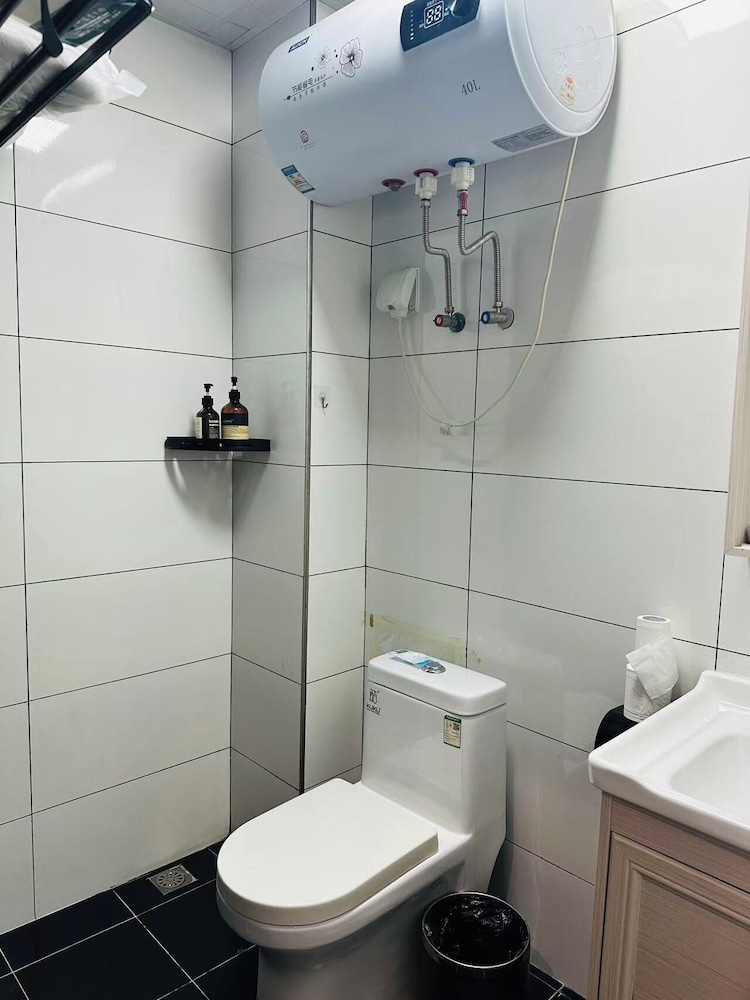 Chongqing Justom Serviced Apartment 4