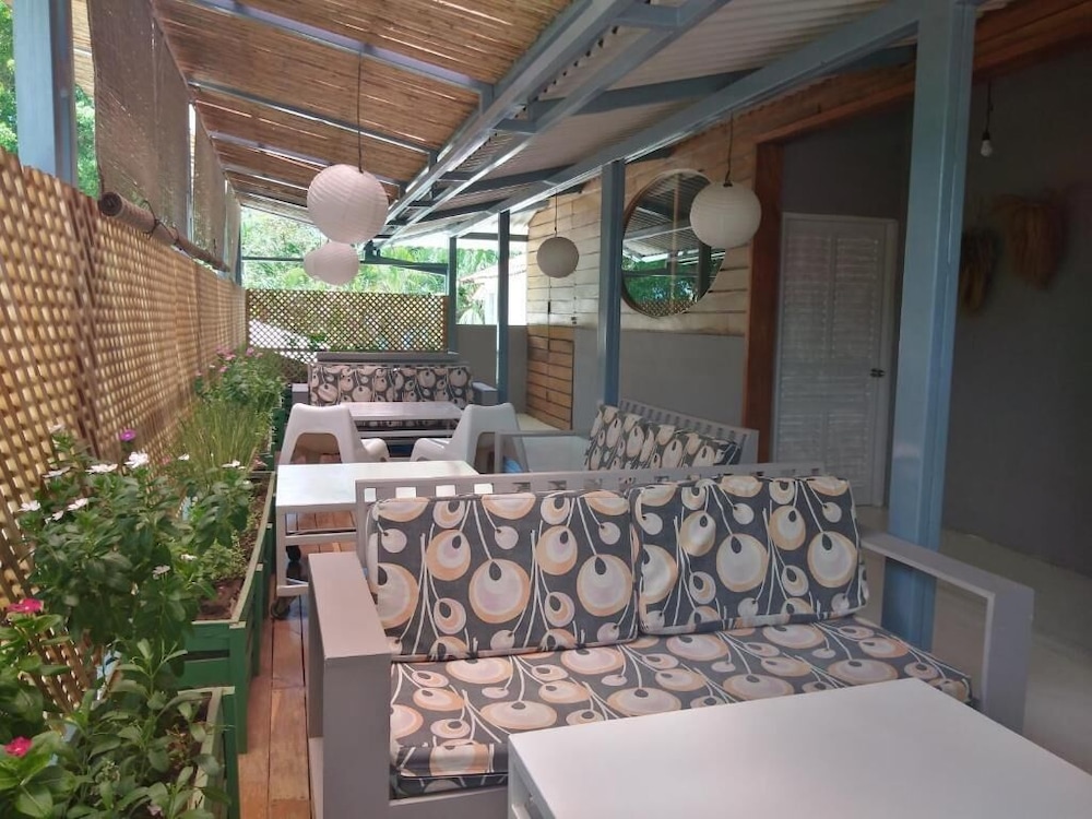 Tuanis B&B Tamarindo